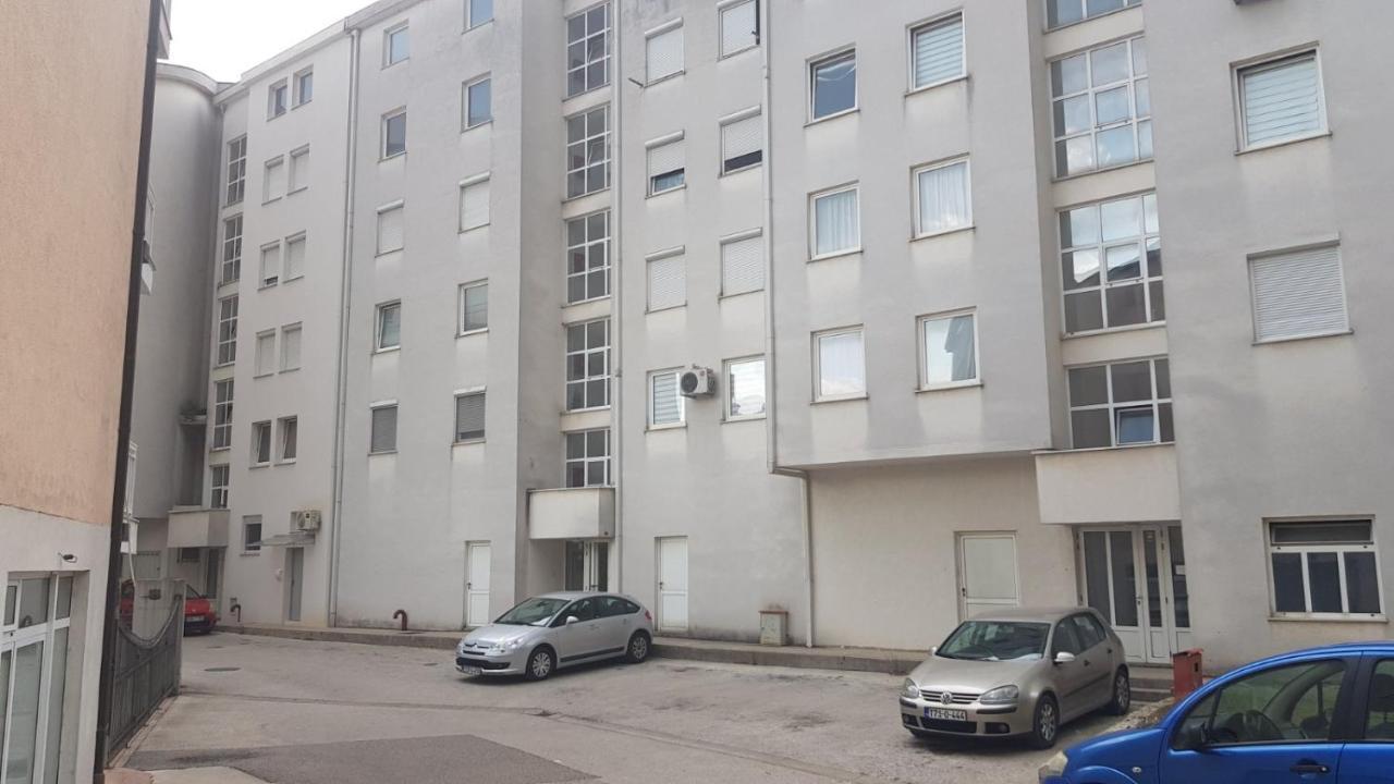 Memories Apartment Mostar Luaran gambar